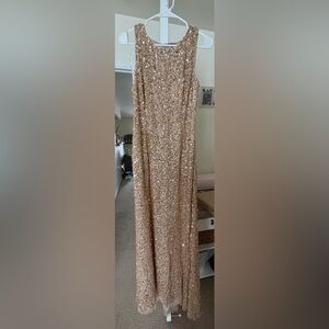 Adrianna Papell Elegant Gold Sequin Dress